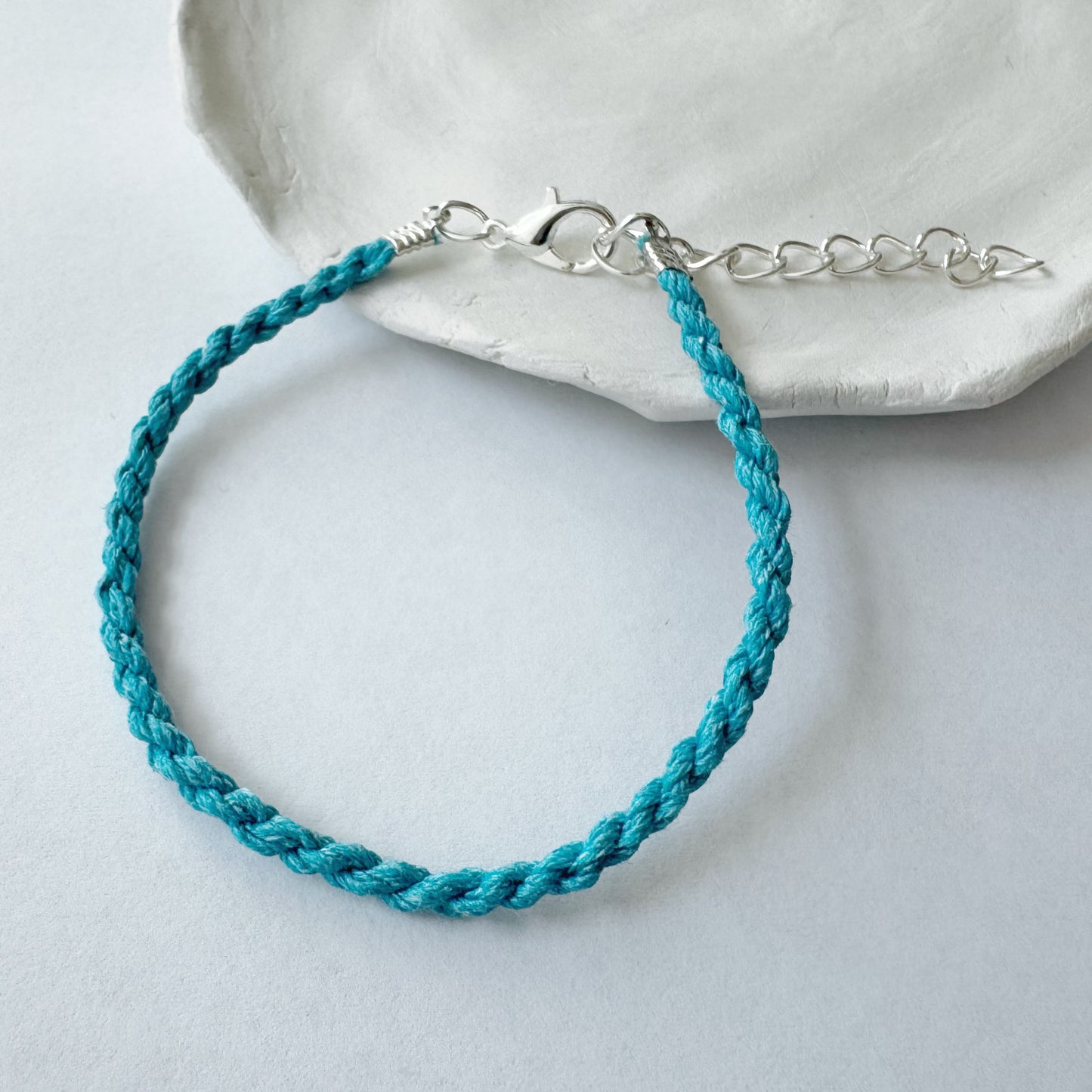 Colorful Rope Bracelet – Minimalist & Fun