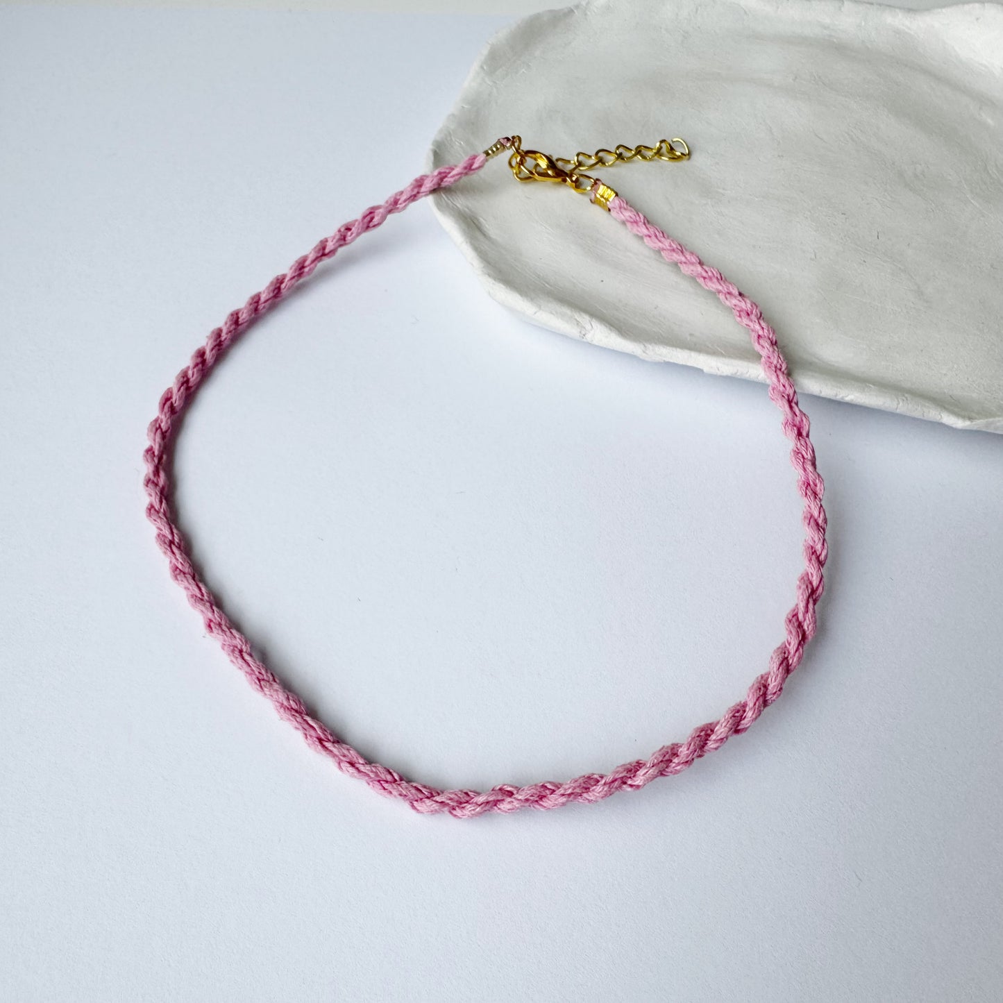 Colorful Rope Necklace – Minimalist Everyday Style
