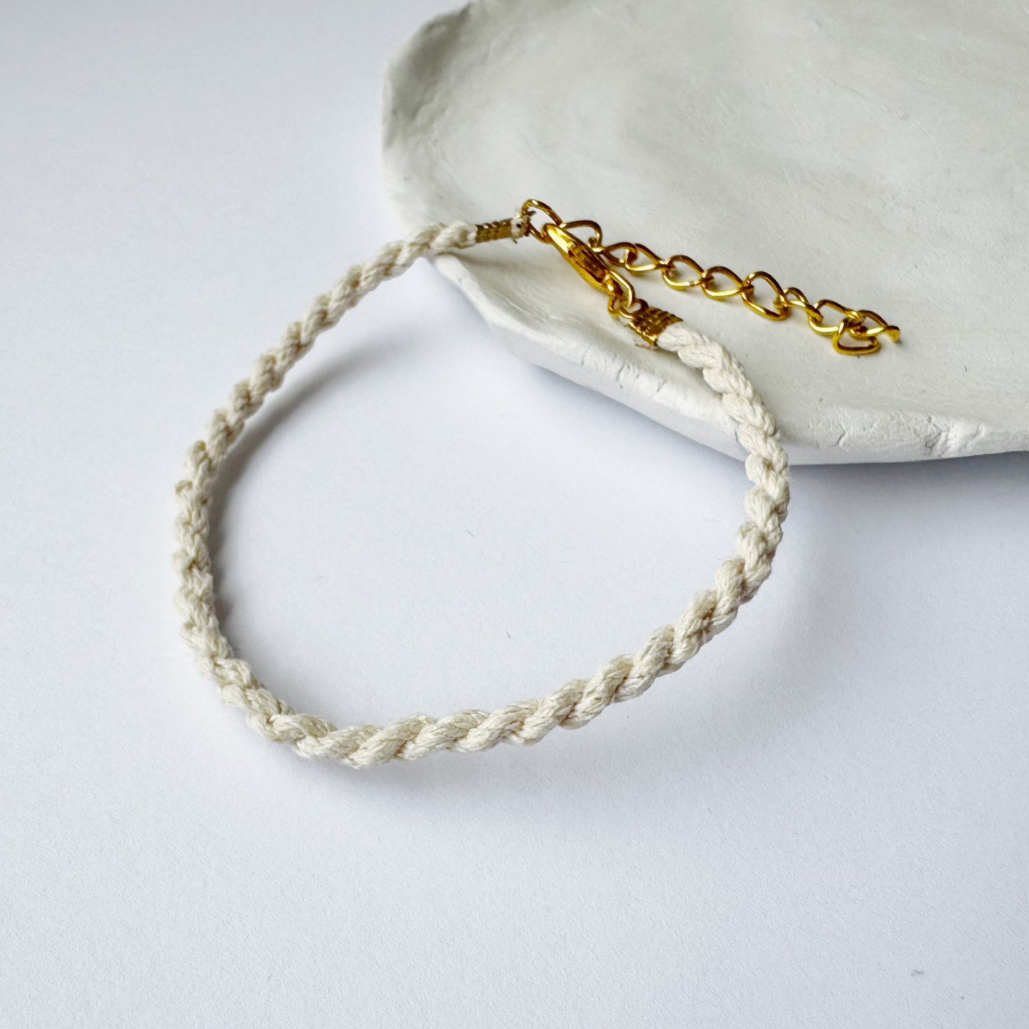 Colorful Rope Bracelet – Minimalist & Fun